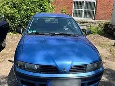 Gebraucht Mitsubishi Carisma 102 PS (75 kW) 2002 Blau Limousine