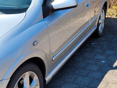 Usata Opel Astra Sport 116 CV (85 kW) 2000 Argento Coupé