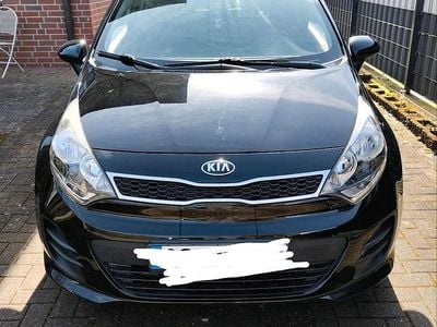 Gebraucht Kia Rio Edition 7 109 PS (80 kW) 2015 Schwarz Kleinwagen