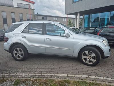 Mercedes ML320
