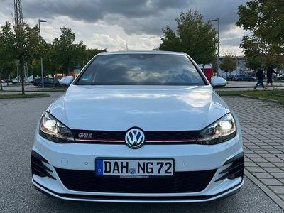 Weiß Gebraucht 2019 VW Golf GTI Limousine | 24.999 € (Etwas zu teuer)