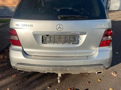 Mercedes ML320