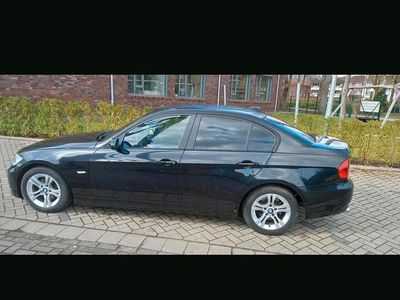 Gebraucht BMW 320 165 PS (121 kW) 2006 Schwarz Limousine