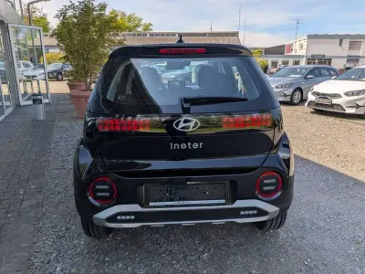 Neu Hyundai Inster 71 kW (97 PS) 2026 Abyss black / mic Kleinwagen