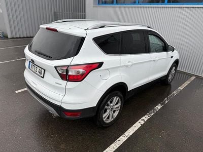 Gebraucht Ford Kuga Cool & Connect 120 PS (88 kW) 2019 Weiß SUV