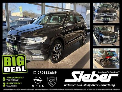 Deep black perleffekt Gebraucht 2017 VW Tiguan Sound SUV | 18.490 € (Superpreis)