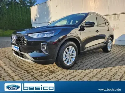 Gebraucht Ford Kuga Titanium 242 PS (177 kW) 2024 Agate black metallic (schwarz) SUV