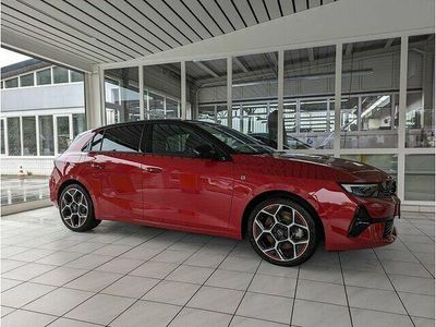 Gebraucht Opel Astra 181 PS (133 kW) 2023 Kardio rot Limousine