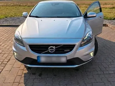 Gebraucht Volvo V40 150 PS (110 kW) 2014 Silber Kombi