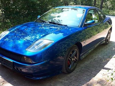 Second-hand Fiat Coupé 220 CP (161 kW) 1999 Albastru Coupe