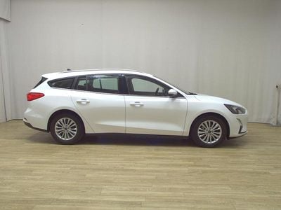 Usata Ford Focus Titanium 150 CV (110 kW) 2021 Bianco Station wagon