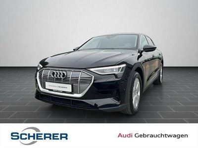 Usata Audi e-tron Basis 230 kW (313 CV) 2022 Nero SUV