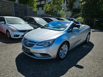 Usata Opel Cascada Innovation 170 CV (125 kW) 2018 Argento Cabrio