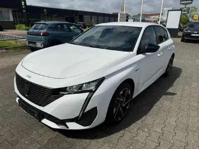 Gebraucht Peugeot 308 Allure 181 PS (133 kW) 2023 Lack weiss banquise/typ aussen Limousine