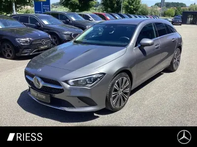 Gebraucht Mercedes CLA180 116 PS (85 kW) 2023 Grau Coupé