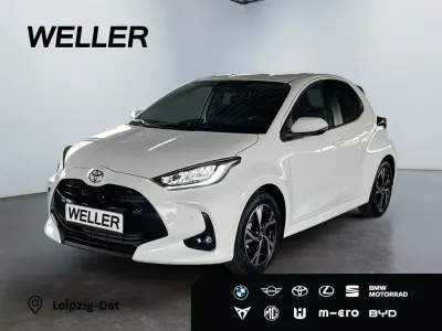 Neu Toyota Yaris Hybrid 116 PS (85 kW) 2025 Silver metallic Kleinwagen