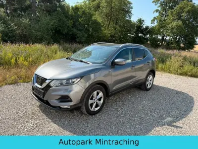 Gebraucht Nissan Qashqai Acenta 116 PS (85 kW) 2018 Grau SUV