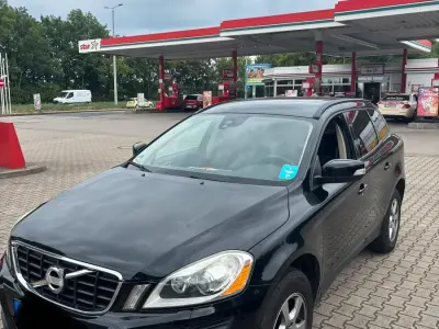Gebraucht Volvo XC60 163 PS (119 kW) 2013 Schwarz SUV