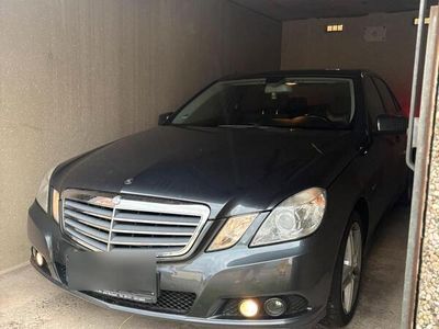 Mercedes E200