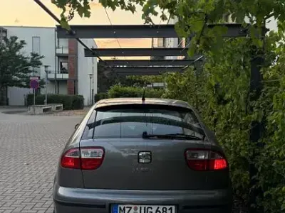 Gebraucht Seat Leon 125 PS (91 kW) 2005 Grau Kleinwagen