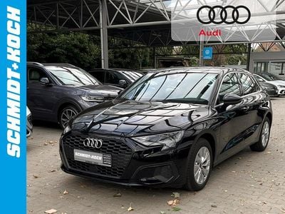 Brillantschwarz (schwarz) Gebraucht 2024 Audi A3 Sportback e-tron Basis Kleinwagen | 29.730 € (Guter Preis)