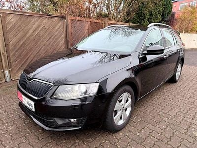 Gebraucht Skoda Octavia Style 116 PS (85 kW) 2017 Schwarz Kombi