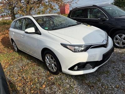 Toyota Auris Touring Sports