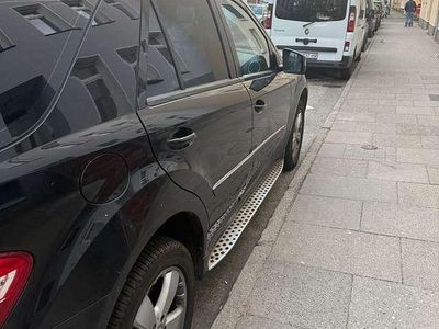 Second-hand Mercedes ML350 231 CP (169 kW) 2010 SUV