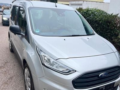 Gebraucht Ford Grand Tourneo Connect Trend 105 PS (77 kW) 2019 Silber Van / Kleinbus