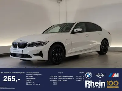 Gebraucht BMW 330e 292 PS (214 kW) 2020 Alpinweiss uni Limousine