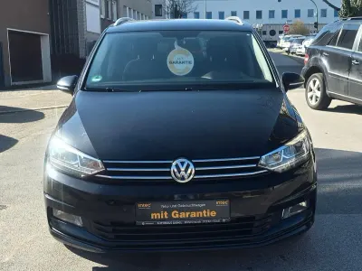 Gebraucht VW Touran Comfortline 150 PS (110 kW) 2016 Deep black perleffekt Van / Kleinbus