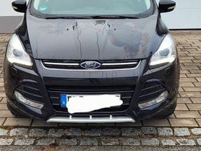 Schwarz Gebraucht 2015 Ford Kuga Individual SUV | 11.000 € (Fairer Preis)