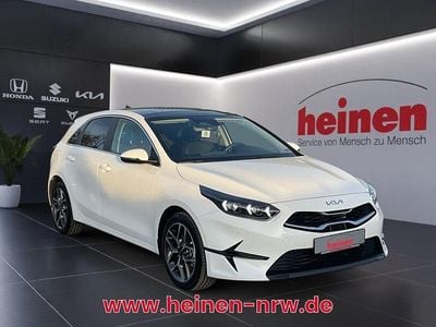 Gebraucht Kia Ceed Platinum 140 PS (102 kW) 2025 Weiss Kleinwagen