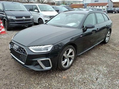 Gebraucht Audi A4 S-Line 163 PS (119 kW) 2023 Mythosschwarz metallic Kombi