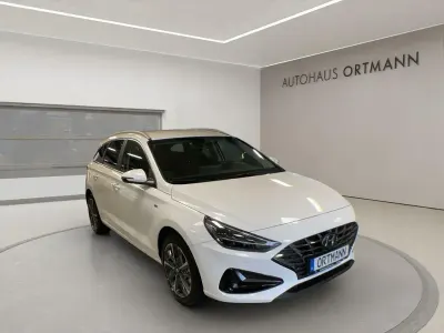 Gebraucht Hyundai i30 Turbo 160 PS (117 kW) 2024 Serenity white / mic Kombi