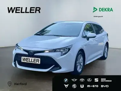 Gebraucht Toyota Corolla Comfort 122 PS (89 kW) 2021 Weiss Kombi
