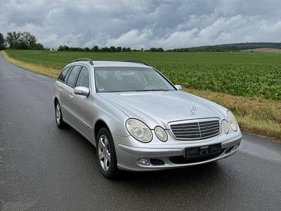 Mercedes E200