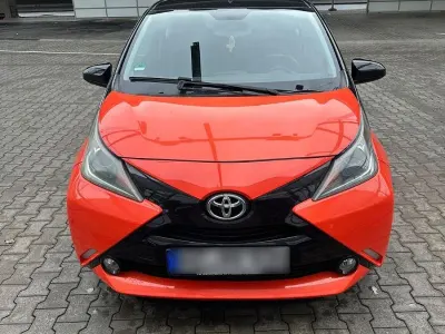 Brugt Toyota Aygo X-cite 69 HK (50 kW) 2014 Orange Hatchback