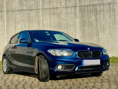 Usata BMW 118 Advantage 150 CV (110 kW) 2016 Blu Utilitaria