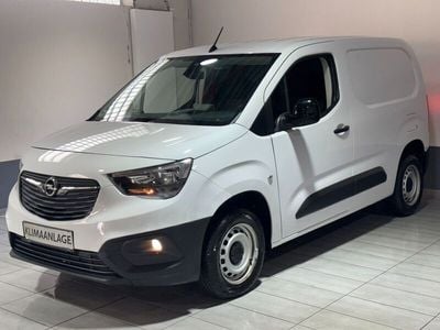 Gebraucht Opel Combo Edition 102 PS (75 kW) 2023 Weiß Van / Kleinbus