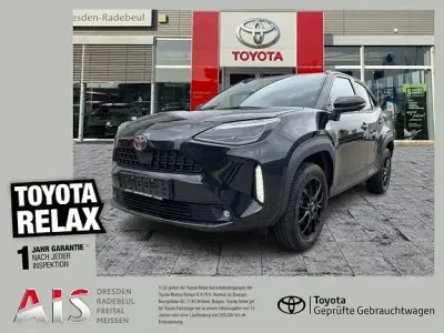 Gebraucht Toyota Yaris Plus 130 PS (95 kW) 2024 Mystic schwarz mica Kleinwagen