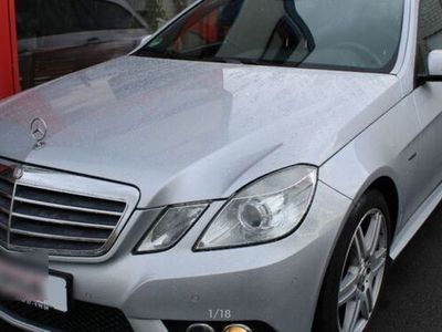 gebraucht Mercedes E300 AHK