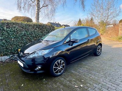 Gebraucht Ford Fiesta Champions Edition 82 PS (60 kW) 2012 Schwarz Kleinwagen