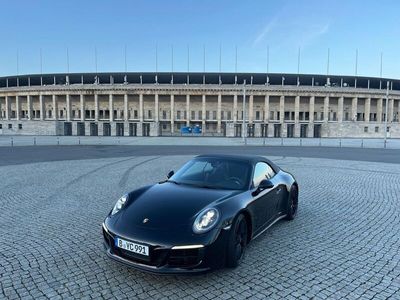 Porsche 911 Carrera GTS