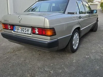 Gebraucht Mercedes 190 122 PS (89 kW) 1989 Limousine