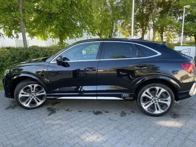 Gebraucht Audi Q3 Sportback S-Line 150 PS (110 kW) 2020 Schwarz SUV