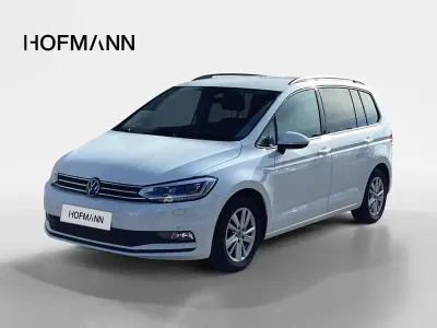 Gebraucht VW Touran Comfortline 150 PS (110 kW) 2024 Pure white Van / Kleinbus