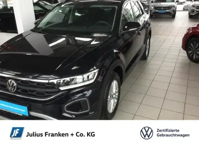 Usata VW T-Roc Life 116 CV (85 kW) 2025 Nero SUV