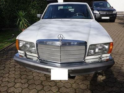 Gebraucht Mercedes 420 218 PS (160 kW) 1986 Weiß Limousine