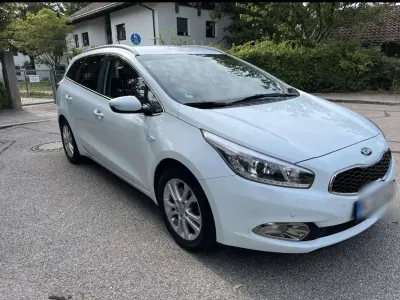 Gebraucht Kia Ceed Sportswagon Edition 7 135 PS (99 kW) 2015 Weiß Kombi